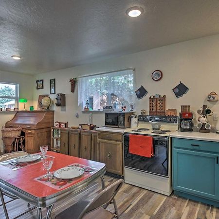 Pet-Friendly Libby Cottage With Mountain Views! Exterior photo
